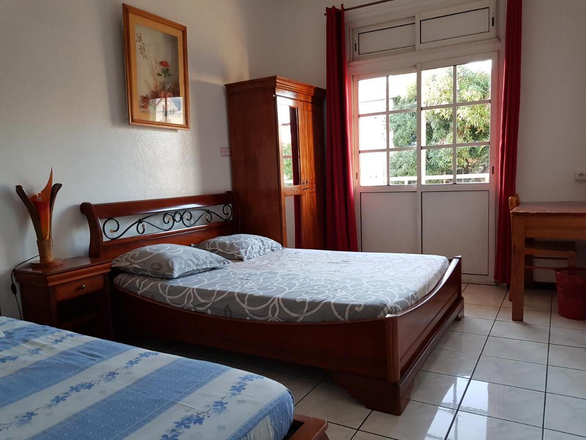 Hotel Chez Papa Daya Saint Pierre Esterno foto